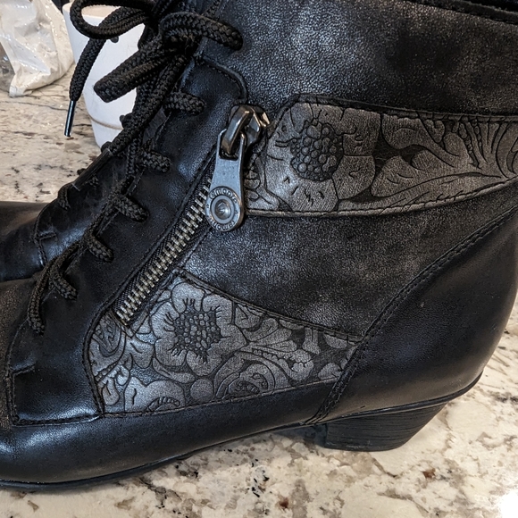 Remonte Booties - Picture 6 of 8